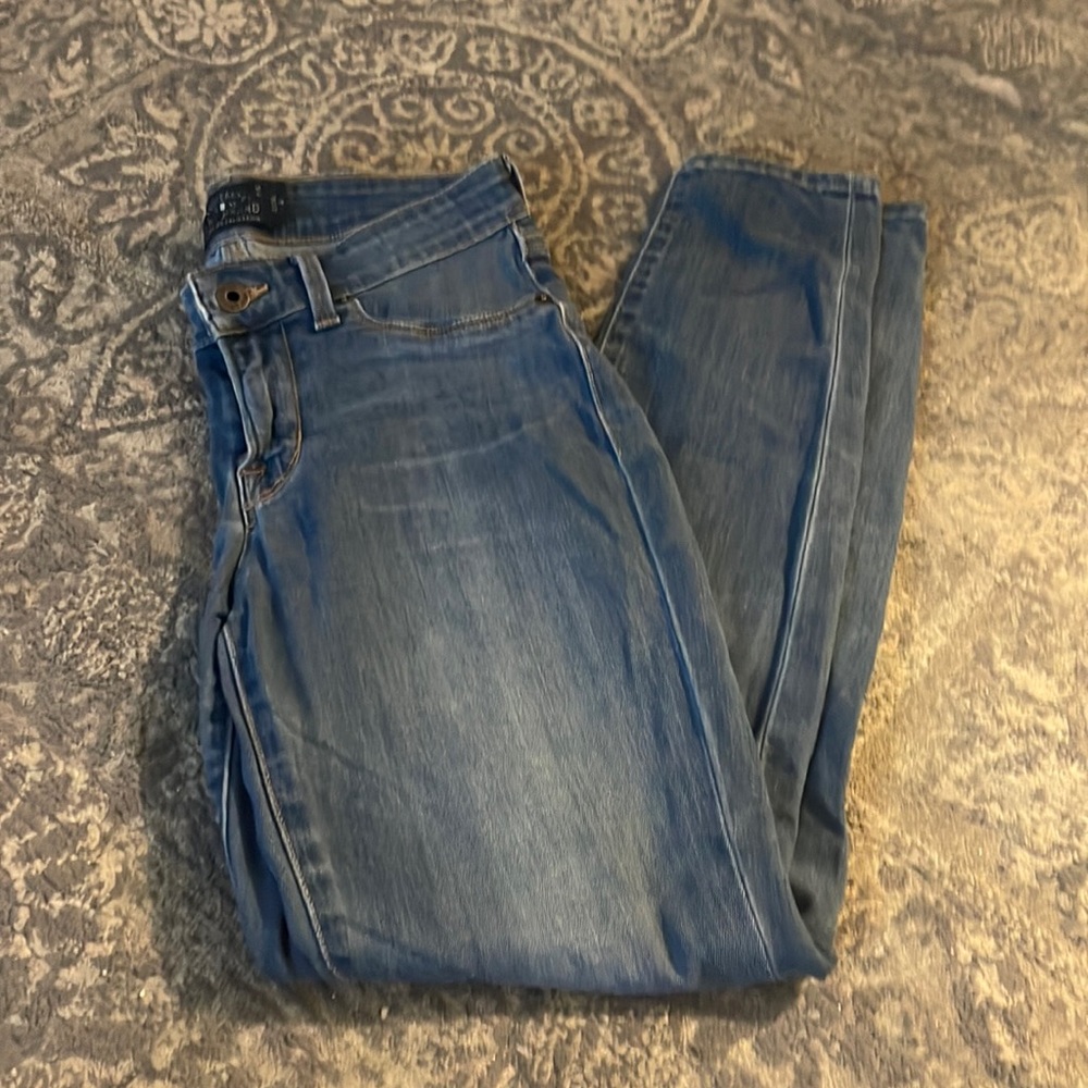 Lucky brand jeans size 2/26